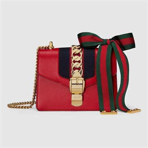 sylvie leather mini chain bag gucci|Gucci Sylvie Leather Mini Chain Bag in Black .